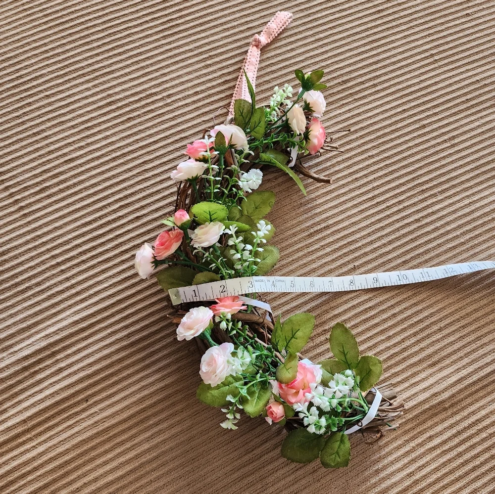 Sweetheart Rose Crescent Moon Wreath